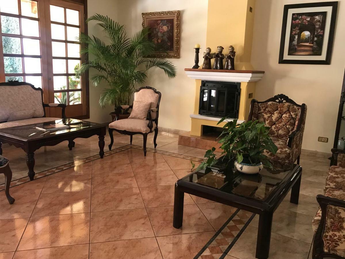 Hotel Belvedere Guatemalaváros Kültér fotó